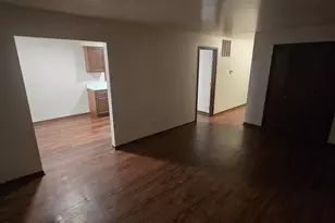 812 W Daumer Rd, Kouts, IN 46347 - Photo 6