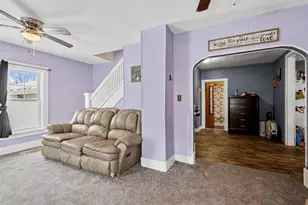 319 E Oak St, Rensselaer, IN 47978 - Photo 6