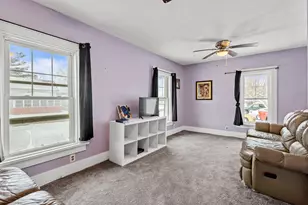 319 E Oak St, Rensselaer, IN 47978 - Photo 4