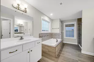 2111 Easton Park Dr, Chesterton, IN 46304 - Photo 16