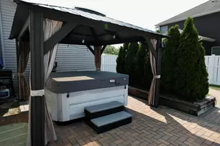 10052 Pearwood Dr, Saint John, IN 46373 - Photo 6