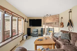 8651 Fulton Pl, Crown Point, IN 46307 - Photo 6