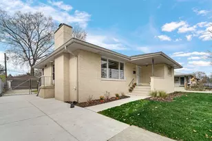 8224 Beech Ave, Munster, IN 46321 - Photo 1