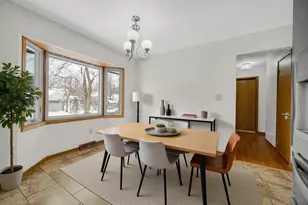 8224 Beech Ave, Munster, IN 46321 - Photo 4