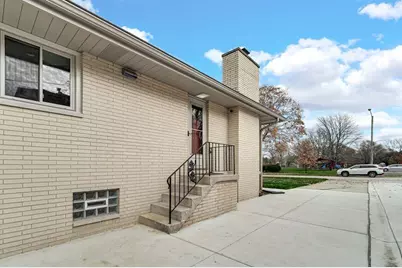 8224 Beech Avenue, Munster, IN 46321 - Photo 24