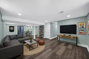 8224 Beech Ave, Munster, IN 46321 - Photo 10