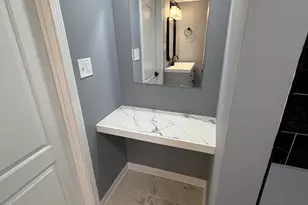 4617 Harrison St, Gary, IN 46408 - Photo 32