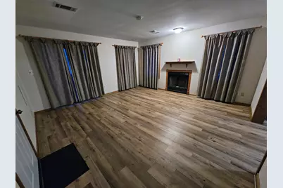 2725 W 42nd Avenue, Gary, IN 46408 - Photo 8