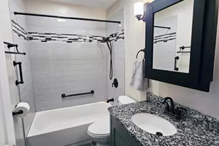 2725 W 42nd Ave, Gary, IN 46408 - Photo 16