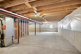 557 E 130th Ln, Crown Point, IN 46307 - Photo 24