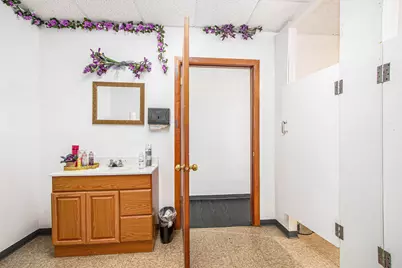 801 E Chicago Avenue, East Chicago, IN 46312 - Photo 20