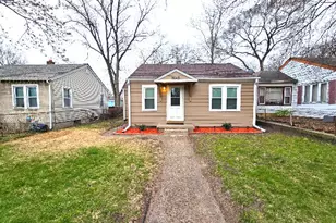 1645 W 40th Ave, Gary, IN 46408 - Photo 2