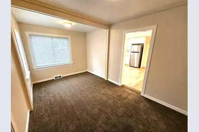 1645 W 40th Avenue, Gary, IN 46408 - Photo 6