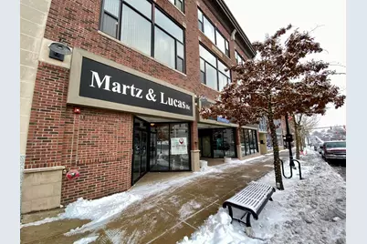 107 E Lincolnway, Valparaiso, IN 46383 - Photo 2