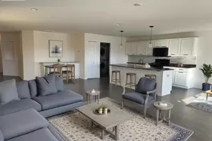 2857 Brisbane Dr, Valparaiso, IN 46385 - Photo 4