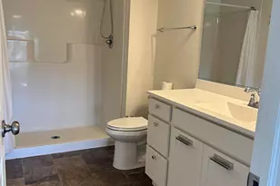 2857 Brisbane Dr, Valparaiso, IN 46385 - Photo 8