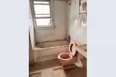 640 Polk Street, Gary, IN 46402 - Photo 8