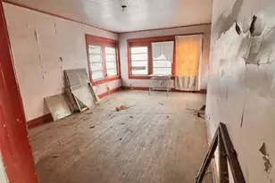 640 Polk St, Gary, IN 46402 - Photo 4