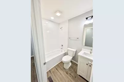 382 Pinewood Drive, Valparaiso, IN 46385 - Photo 10