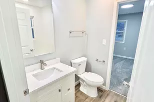 382 Pinewood Dr, Valparaiso, IN 46385 - Photo 6