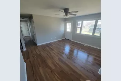 1348 S Illinois Street, Hobart, IN 46342 - Photo 4