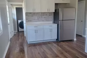 1348 S Illinois St, Hobart, IN 46342 - Photo 6