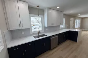 714 N Rensselaer St, Griffith, IN 46319 - Photo 10