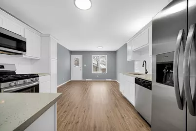 308 King Henry Drive, Schererville, IN 46375 - Photo 4