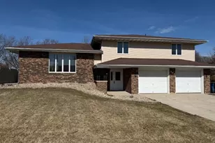 308 King Henry Dr, Schererville, IN 46375 - Photo 1