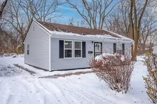 1000 Durbin St, Gary, IN 46406 - Photo 2