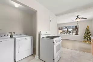 2782 Eleanor St, Portage, IN 46368 - Photo 10