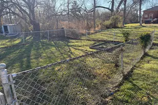 204 S Colorado St, Hobart, IN 46342 - Photo 20