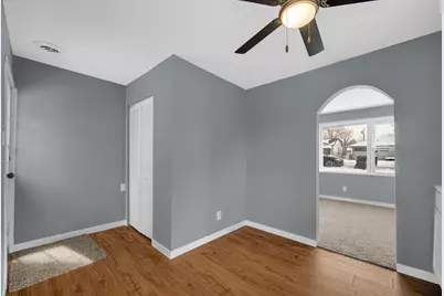 204 S Colorado Street, Hobart, IN 46342 - Photo 6