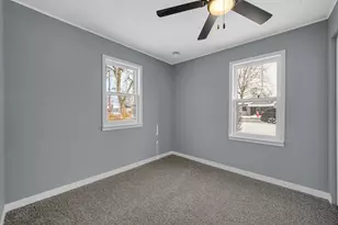 204 S Colorado St, Hobart, IN 46342 - Photo 8