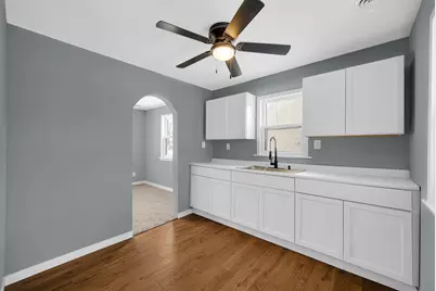 204 S Colorado Street, Hobart, IN 46342 - Photo 2