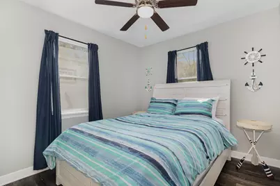 6519 E 4th Avenue, Gary, IN 46403 - Photo 6