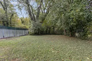 6519 E 4th Ave, Gary, IN 46403 - Photo 12