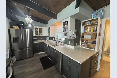 1840 W 61st Avenue, Merrillville, IN 46410 - Photo 8