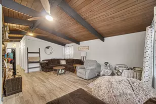 1840 W 61st Ave, Merrillville, IN 46410 - Photo 12