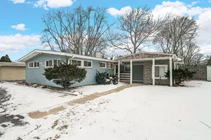 1840 W 61st Ave, Merrillville, IN 46410 - Photo 2