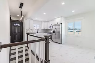 6806 Maryland Ave, Hammond, IN 46323 - Photo 10