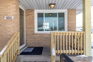 6806 Maryland Ave, Hammond, IN 46323 - Photo 2