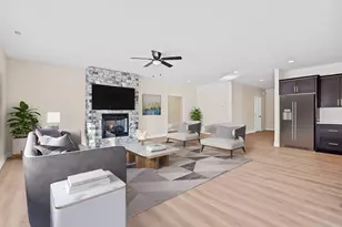 11960 Lilac St, Demotte, IN 46310 - Photo 4