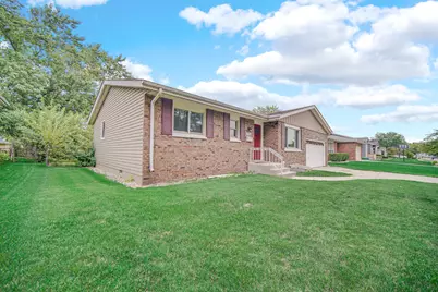 2684 W 61st Avenue, Merrillville, IN 46410 - Photo 2