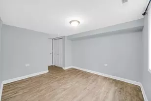 2684 W 61st Ave, Merrillville, IN 46410 - Photo 22