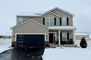 7614 E 120th Pl, Crown Point, IN 46307 - Photo 1