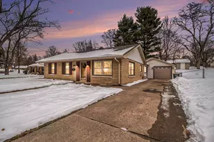 812 George St, Valparaiso, IN 46385 - Photo 18