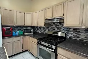 1518 W 96th Pl, Crown Point, IN 46307 - Photo 12