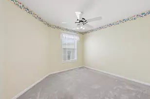 374 Glenallyn Dr, Valparaiso, IN 46383 - Photo 10