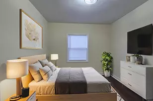 308 Pierce St, Gary, IN 46402 - Photo 16